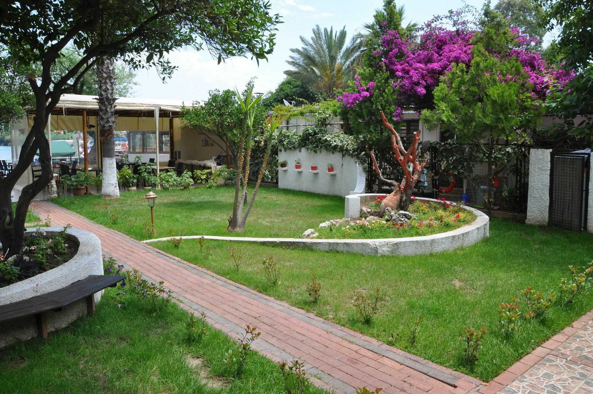 Longhouse Inn Hotel Dalyan Exterior foto